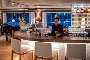 Amadeus River Cruises - Amadeus Star - Entertainment - Bar River Terrace 4.jpg